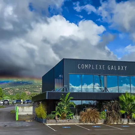 Lägenhet Fiori Di Cala Rossa, Etablissement Cardoga Piscine, & Montagne Lecci