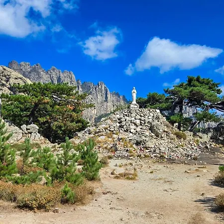 Fiori Di Cala Rossa, Etablissement Cardoga Piscine, & Montagne Lägenhet