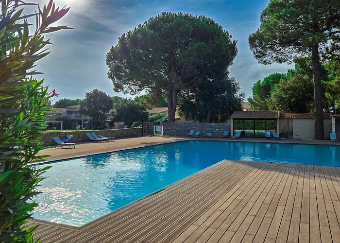 Fiori Di Cala Rossa, Etablissement Cardoga Piscine, & Montagne Lecci