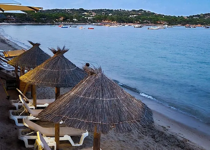 Fiori Di Cala Rossa, Etablissement Cardoga Piscine, & Montagne * Lecci