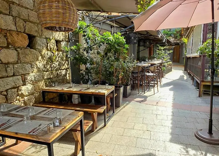 Fiori Di Cala Rossa, Etablissement Cardoga Piscine, & Montagne Lecci