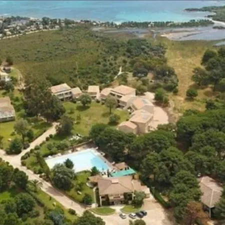 Fiori Di Cala Rossa, Etablissement Cardoga Piscine, & Montagne Lejlighed