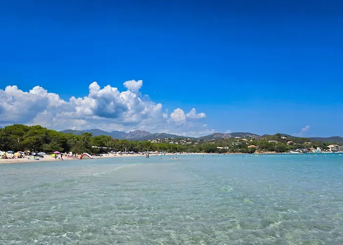 Apartmán Fiori Di Cala Rossa, Etablissement Cardoga Piscine, & Montagne